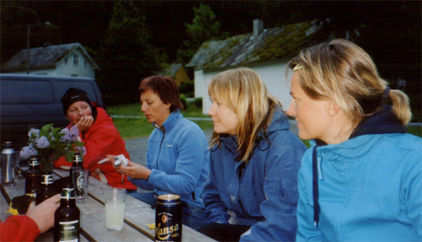 Fonna2004-01
